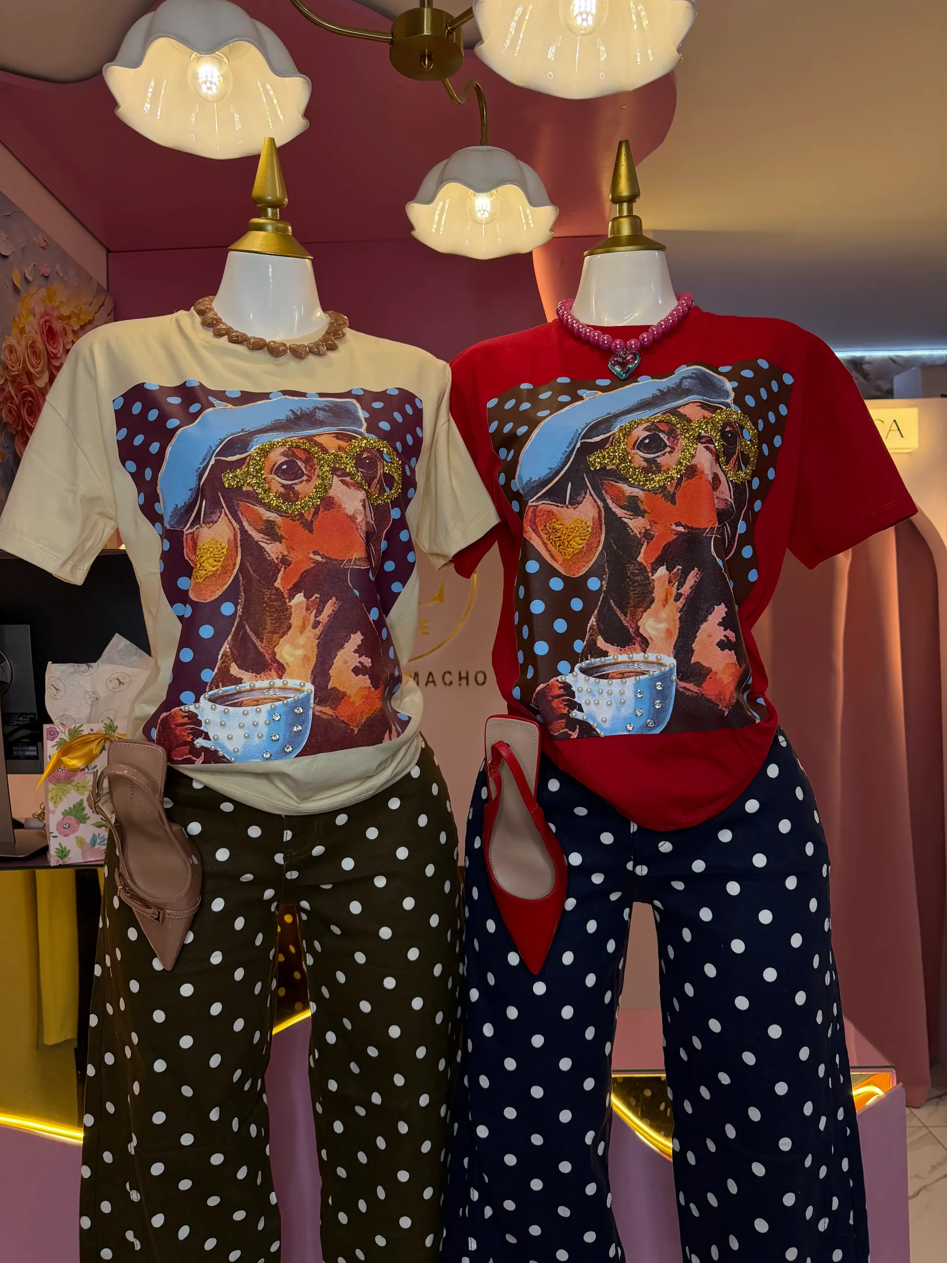 Playera dog lunares