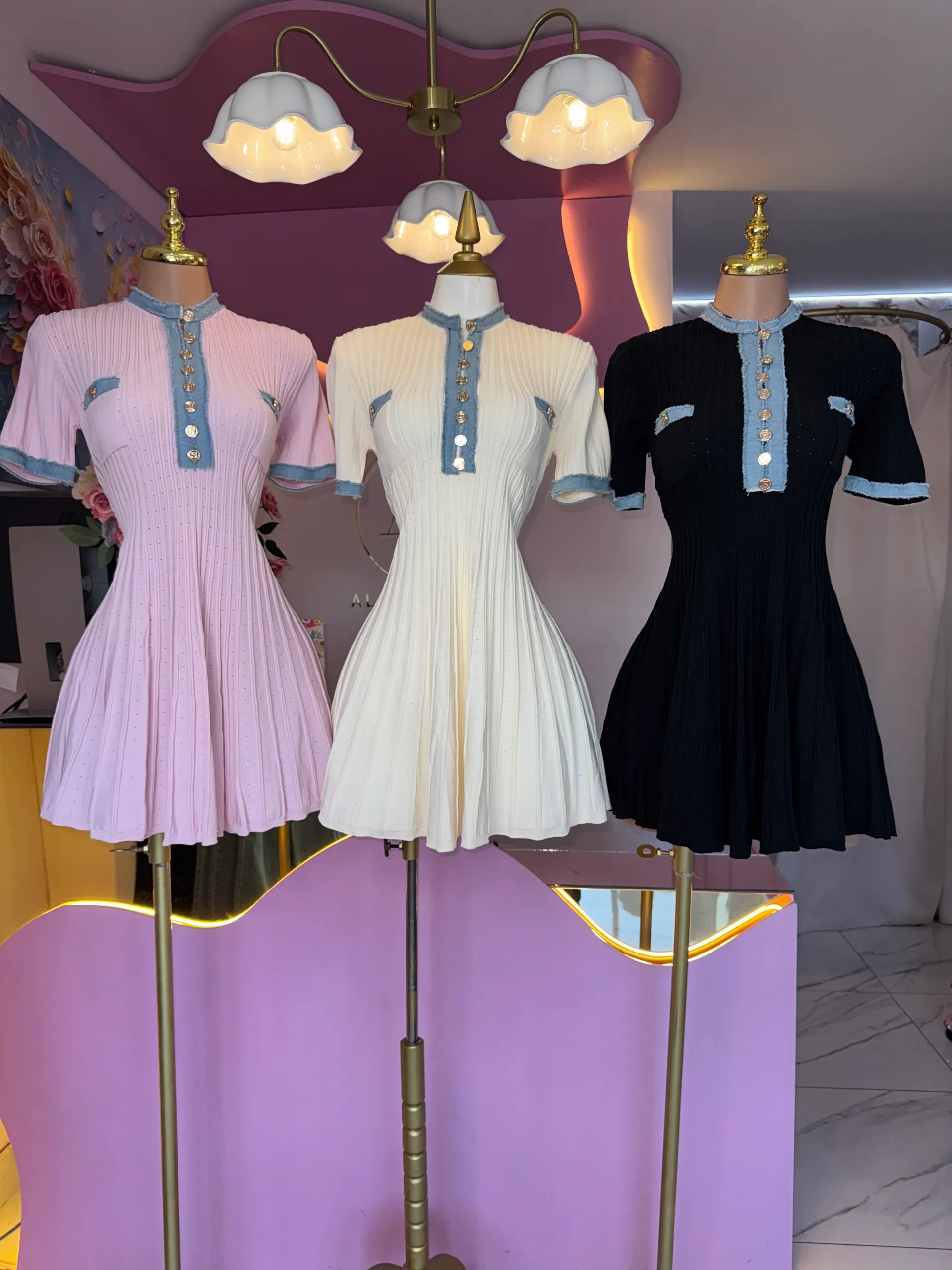 Vestido de punto cuello denim