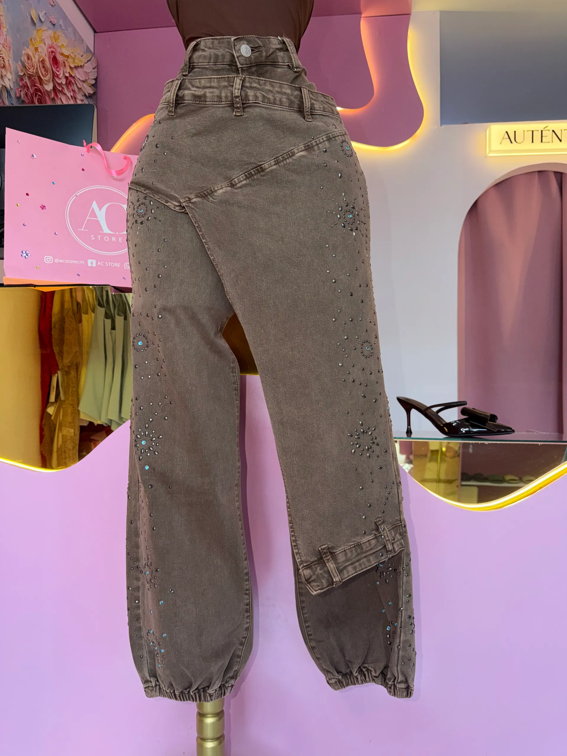 Pantalón diseño doble