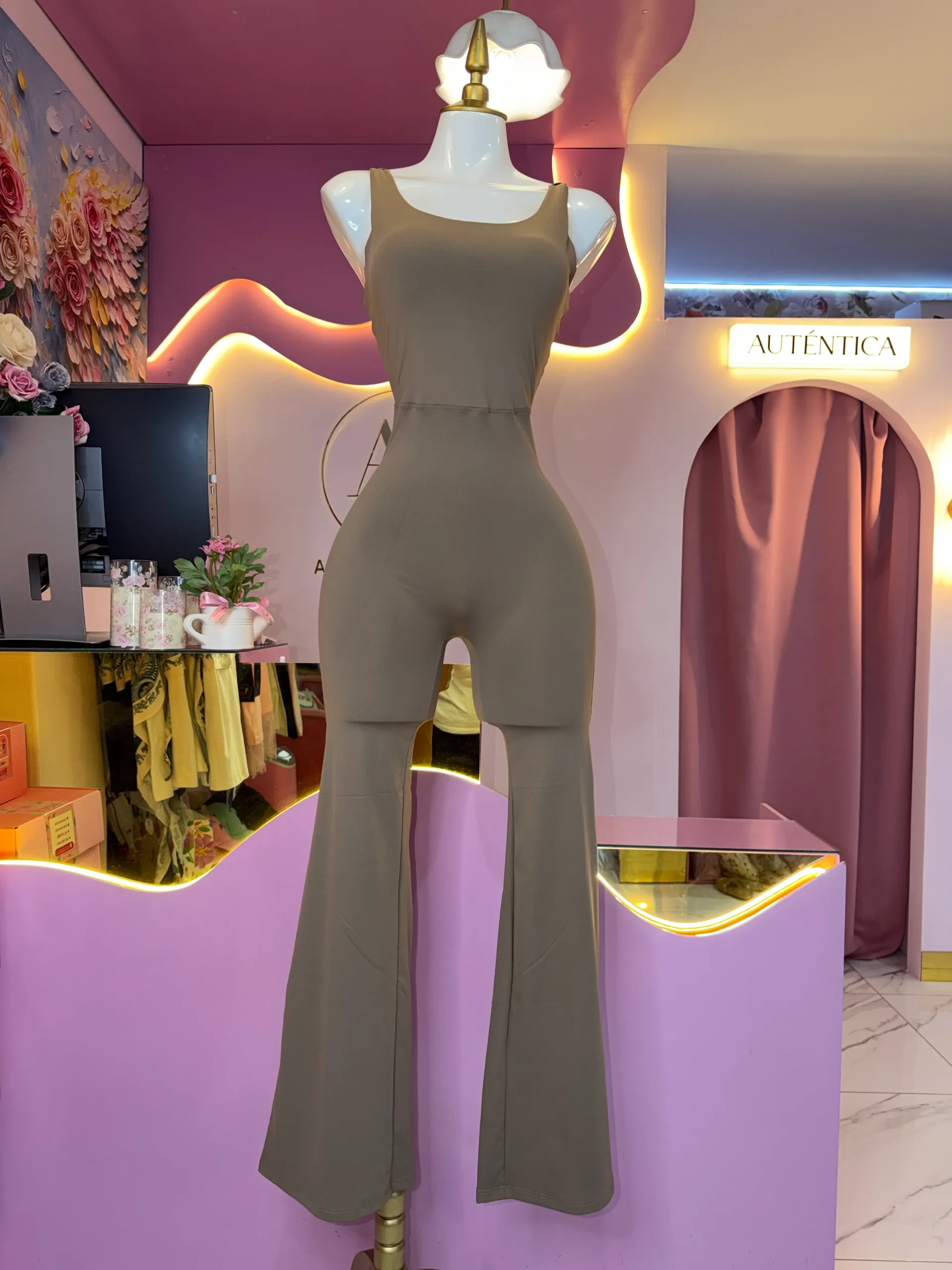 Enterizo de tirante cruzado  — AC Store