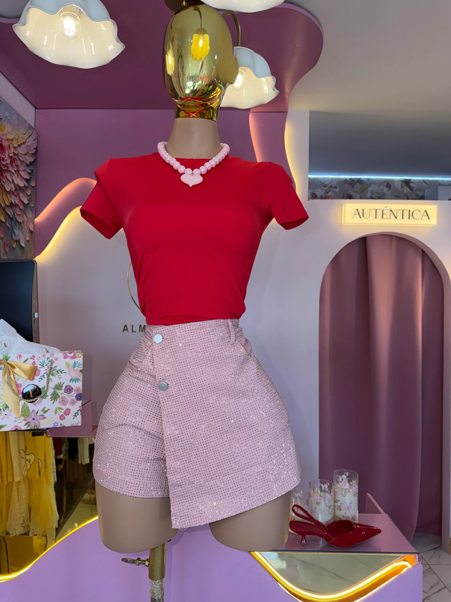 Short falda pedrería
