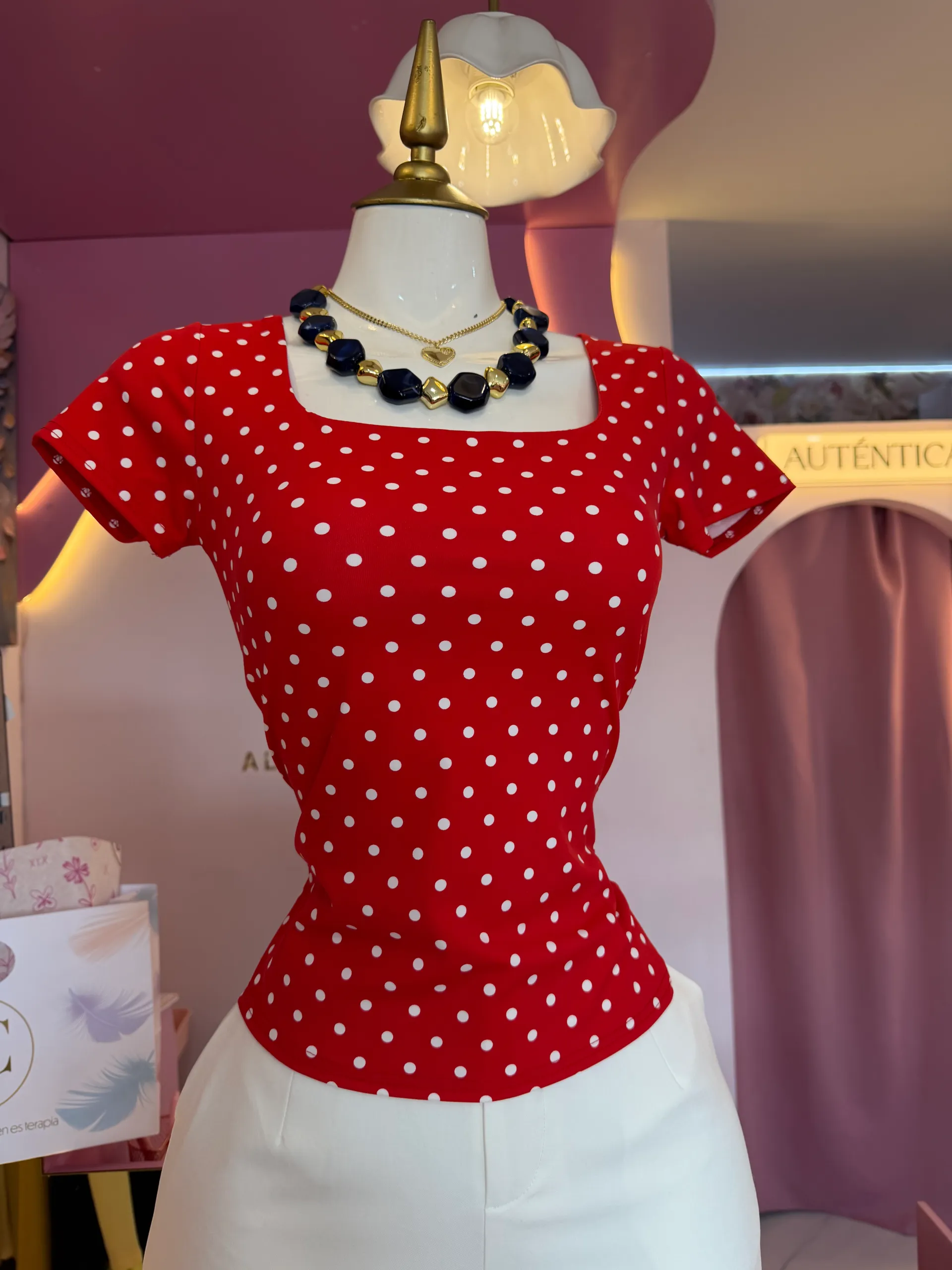 Blusa lunares 