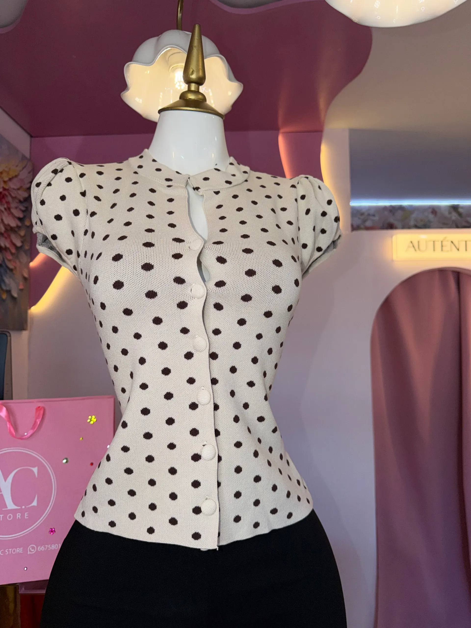 Blusa de lunares