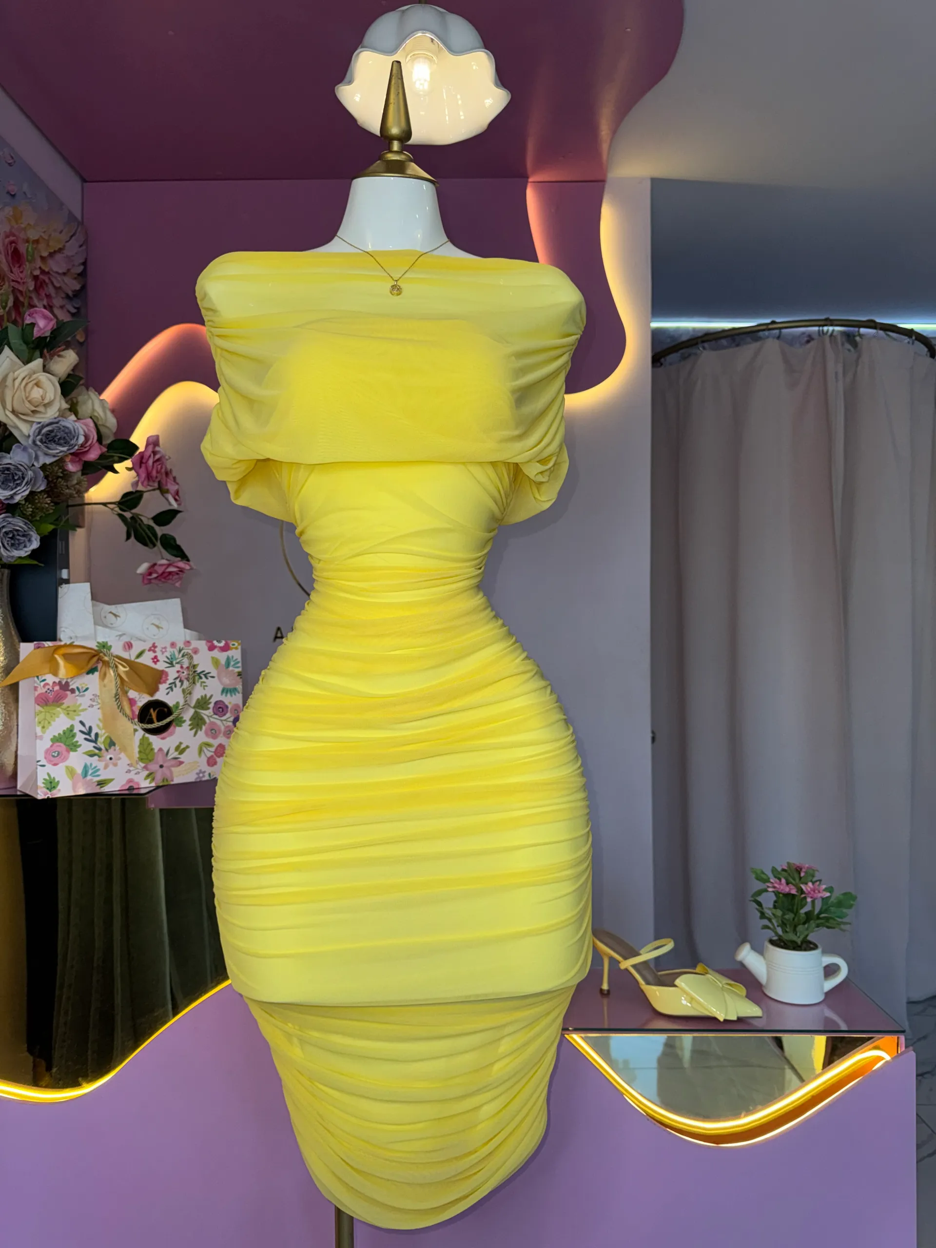 Vestido drapeado mesh