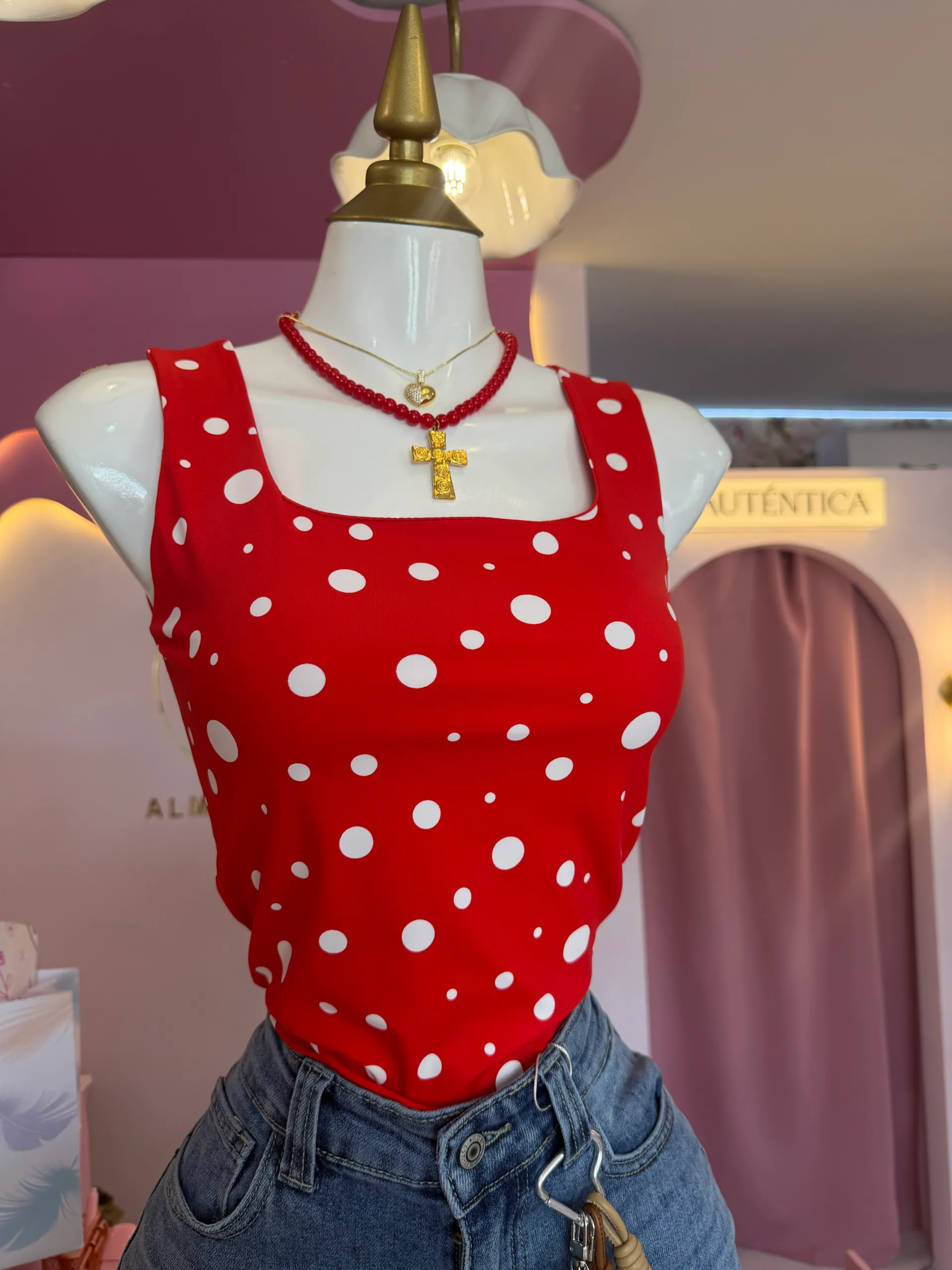 Blusa de lunares 