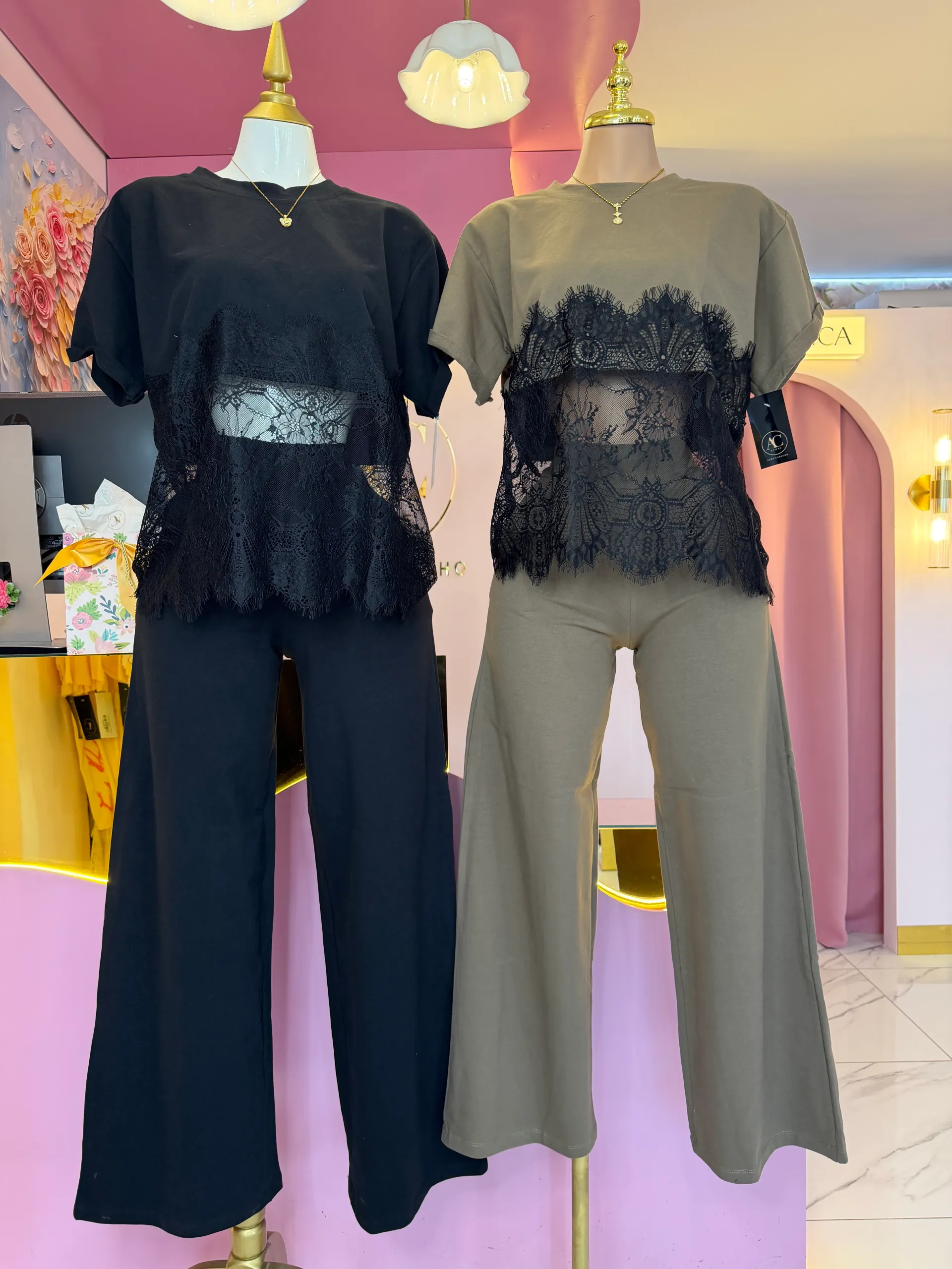 Conjunto casual con encaje