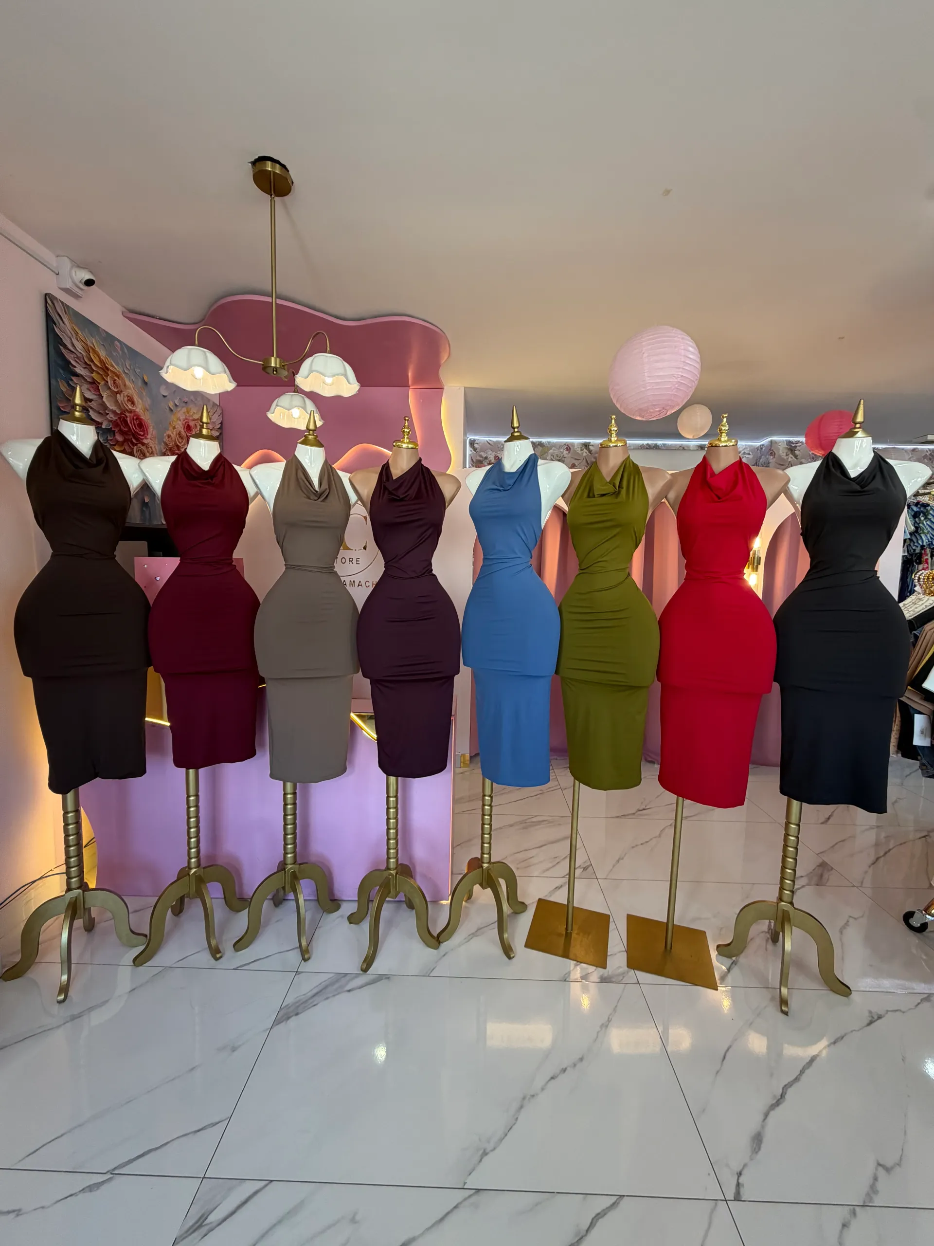 Vestido halter escote espalda
