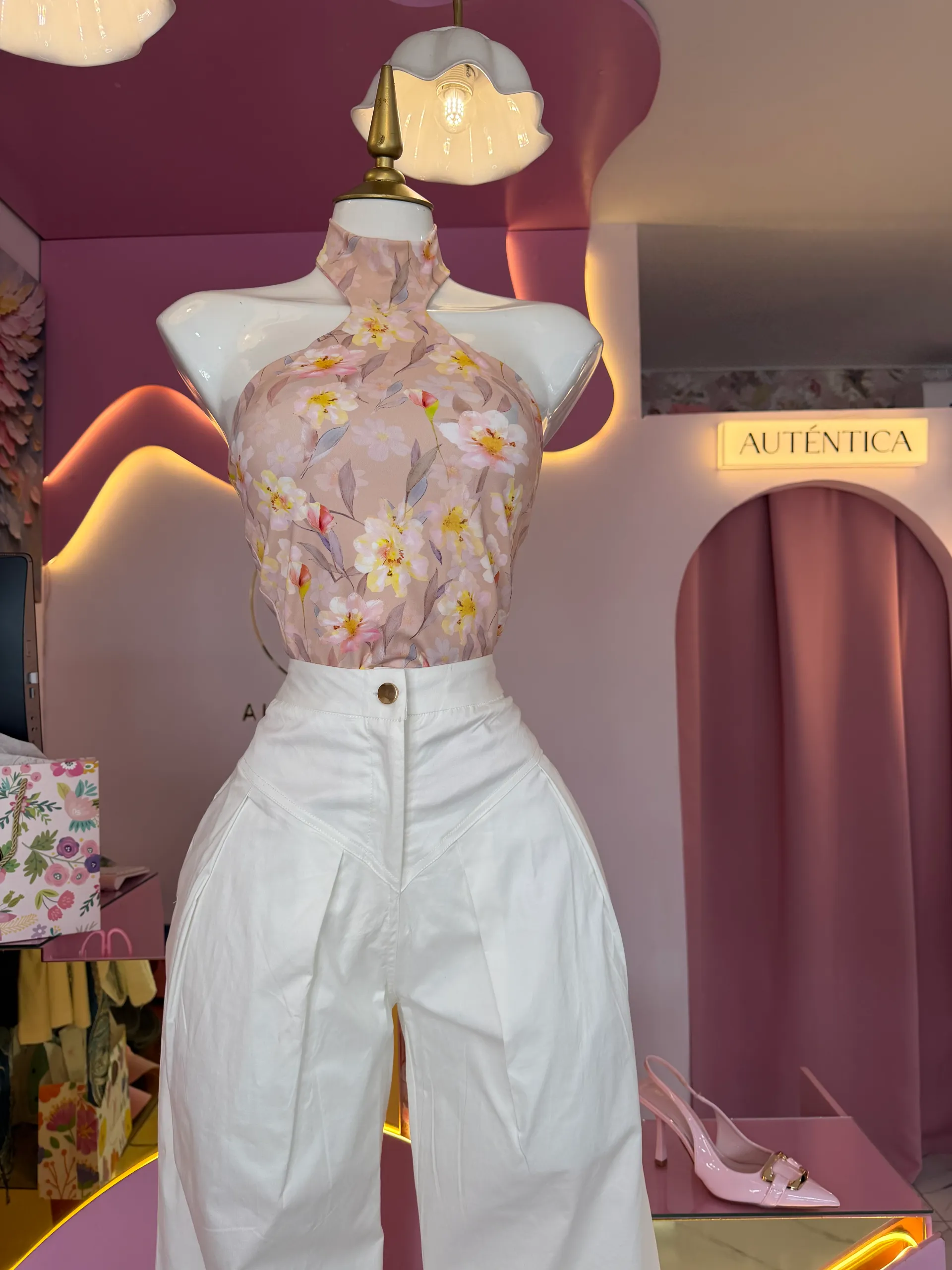 Blusa halter floral — AC Store